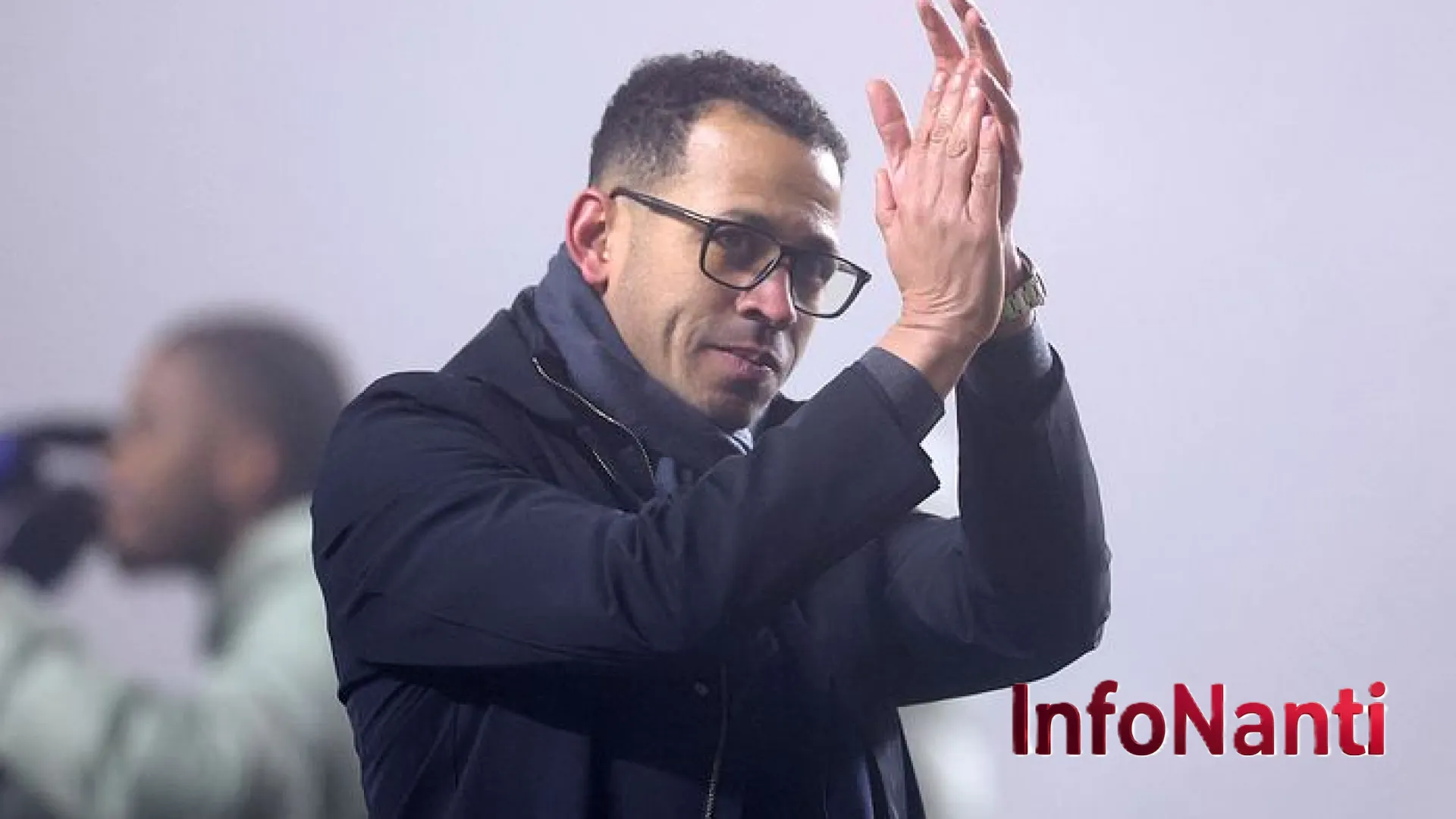 Drama Ruang Ganti Chelsea: Liam Rosenior Dipecat di Tengah Ejekan ‘Guru Pengganti’ dan Krisis Performa