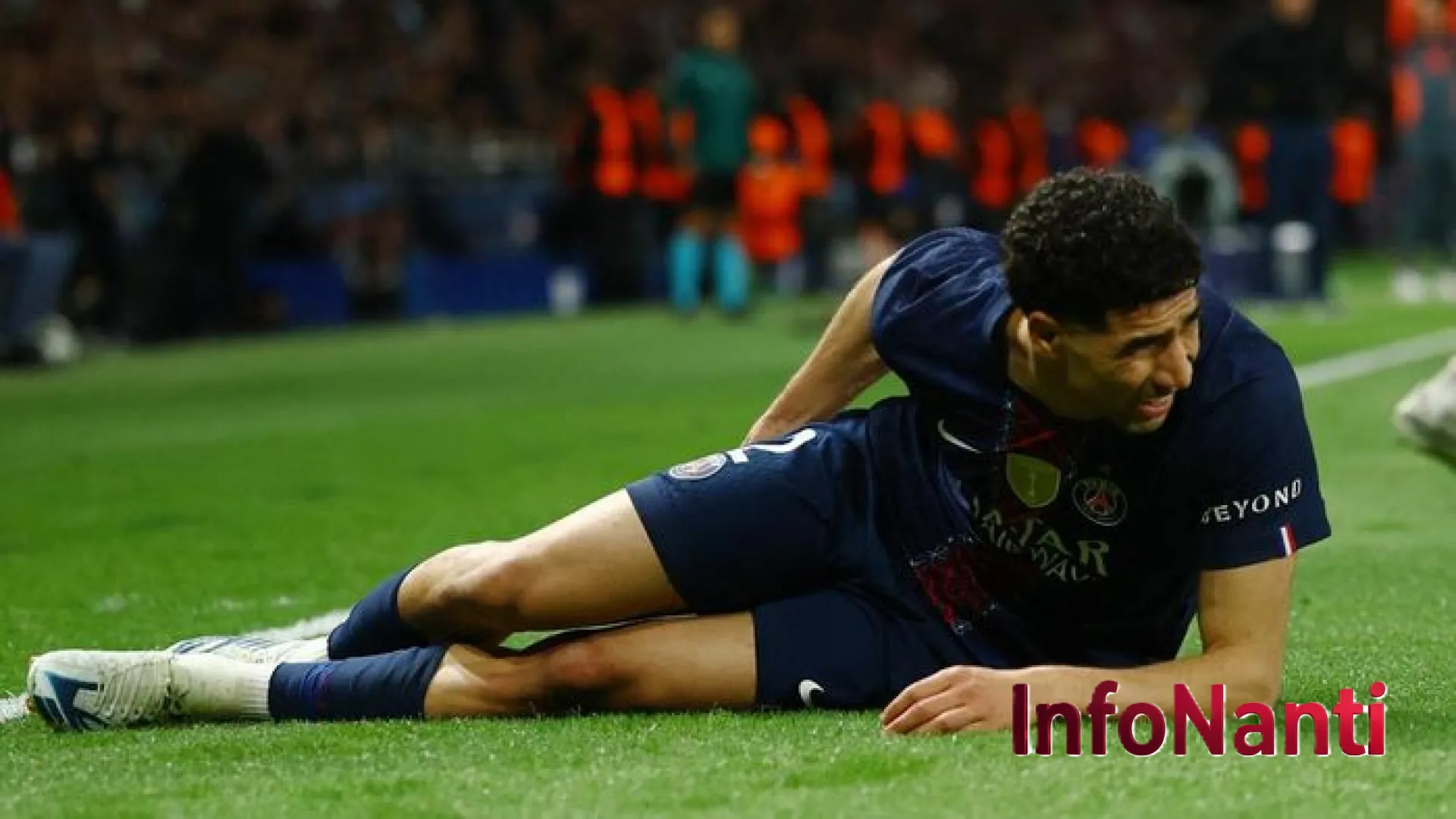 Badai Cedera Hantam PSG: Achraf Hakimi Absen di Allianz Arena, Pukulan Telak Menuju Semifinal
