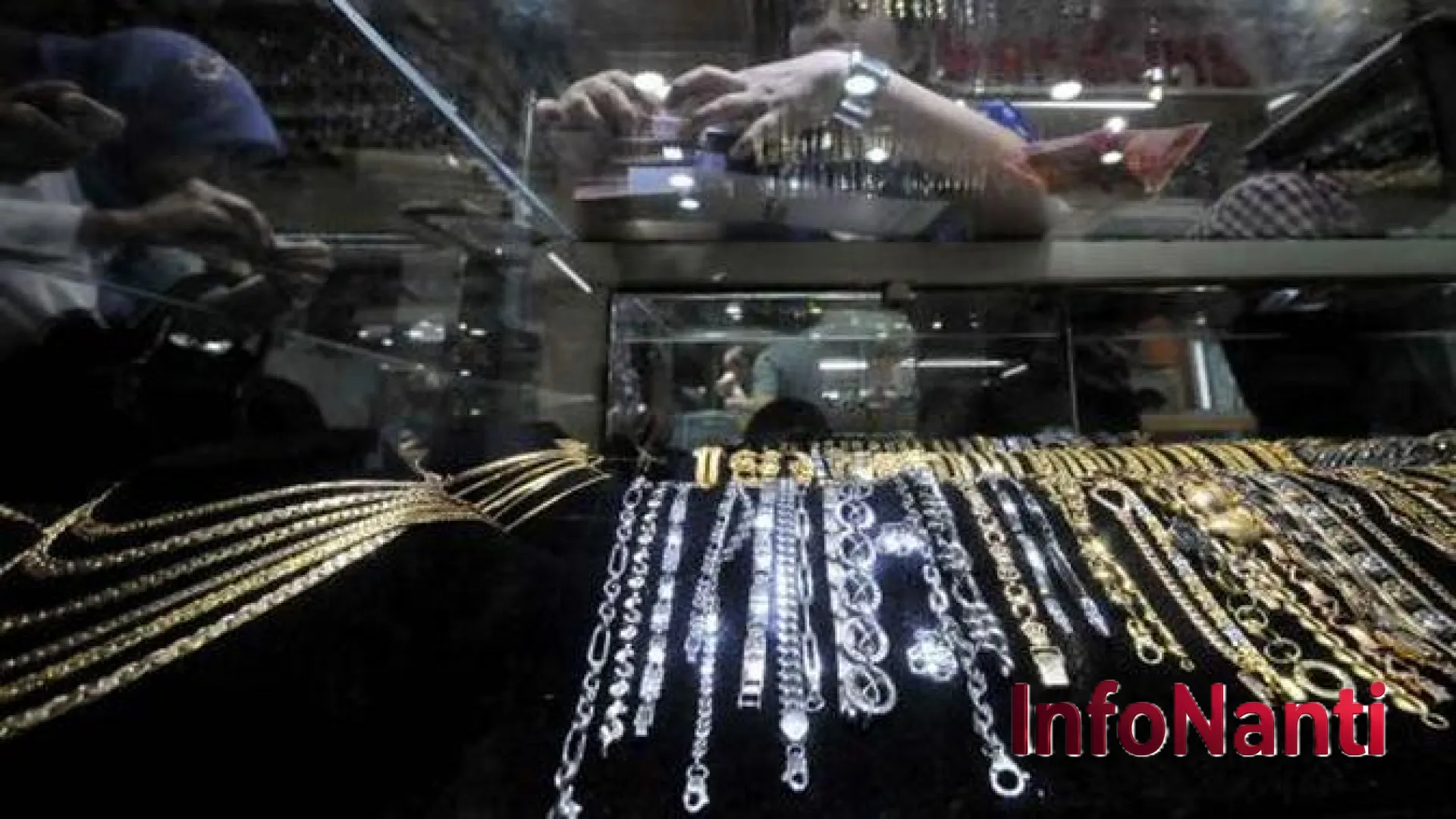 Update Harga Emas Perhiasan Hari Ini 10 Mei 2026: Rincian Lengkap Kadar 5 Karat hingga 24 Karat di Berbagai Platform