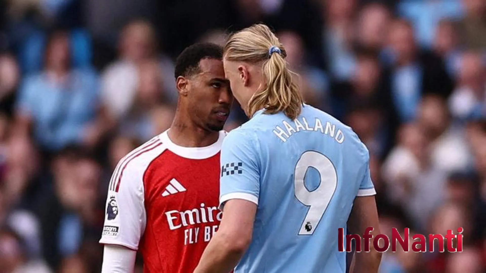 Drama Perburuan Gelar Liga Inggris: Arsenal di Puncak, Manchester City Mengintai dengan Nafsu Juara