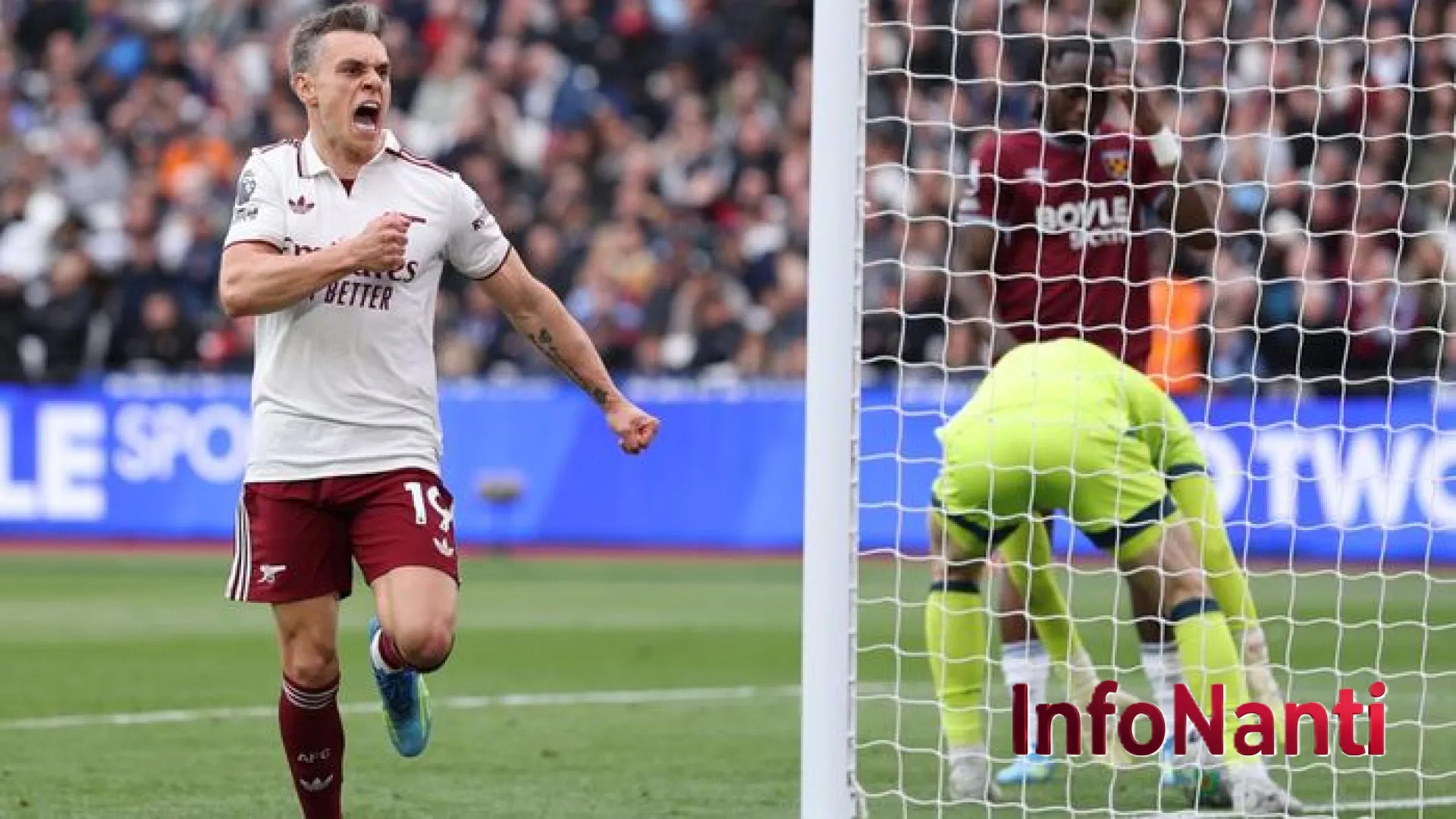 Dramatis! Arsenal Tundukkan West Ham Lewat Gol Trossard dan Kontroversi VAR di Menit Berdarah