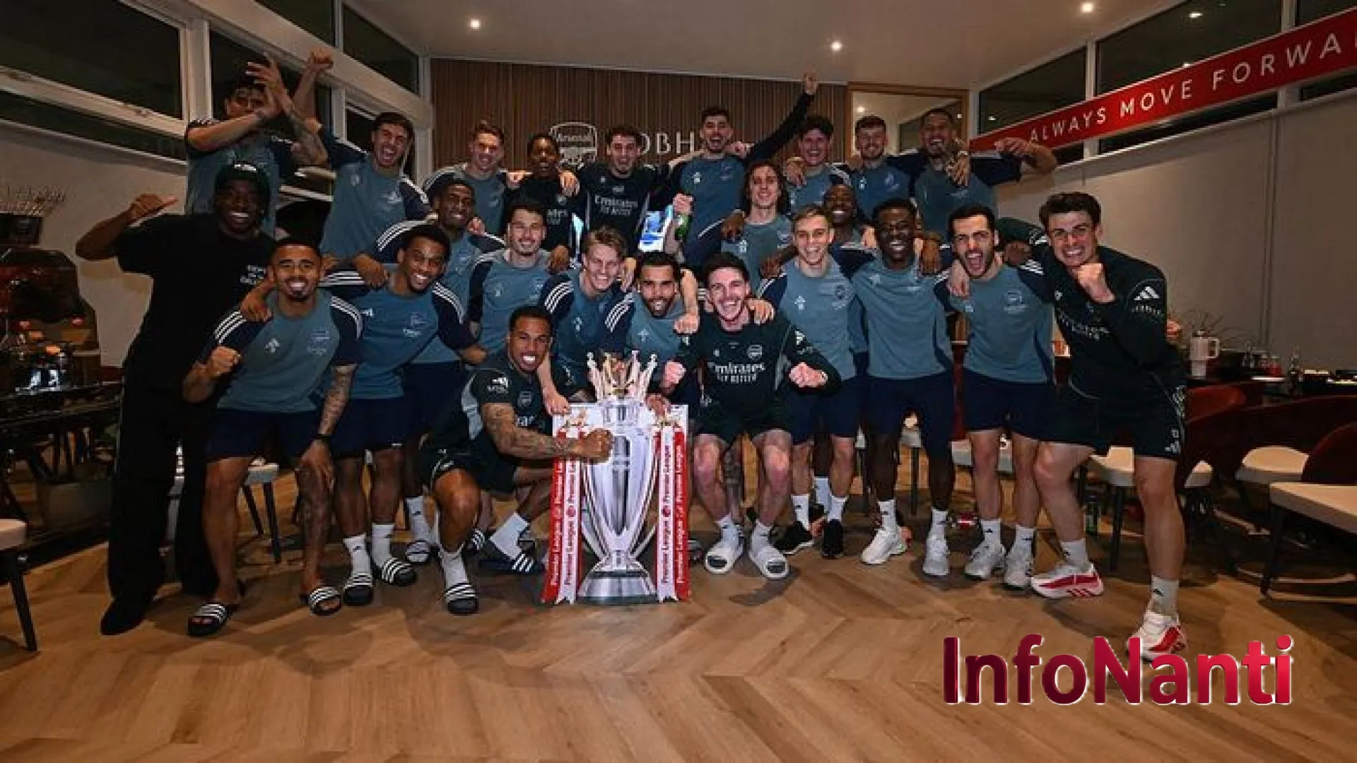 Strategi ‘Menghilang’ Mikel Arteta: Alasan Emosional di Balik Absennya Sang Bos Saat Arsenal Pesta Juara