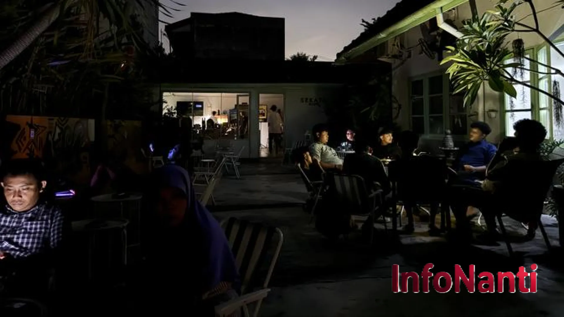 Sumatra Lumpuh dalam Kegelapan: Menguak Biang Kerok Gangguan Transmisi PLN dan Upaya Pemulihan Total