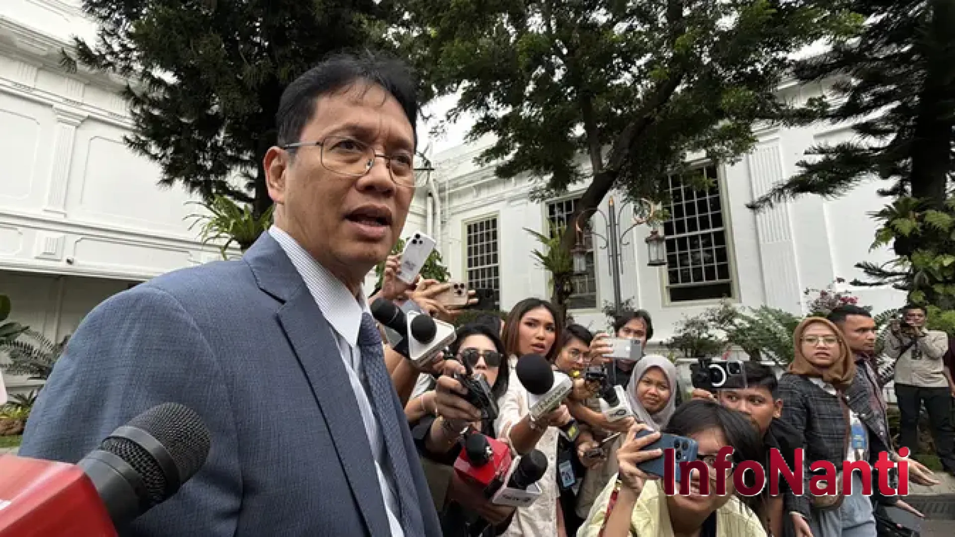 Ketegasan Menkeu Purbaya: Ancaman ‘Hajar’ Oknum Transaksi Dolar dan Strategi Atasi Penumpukan Kontainer di Tanjung Priok