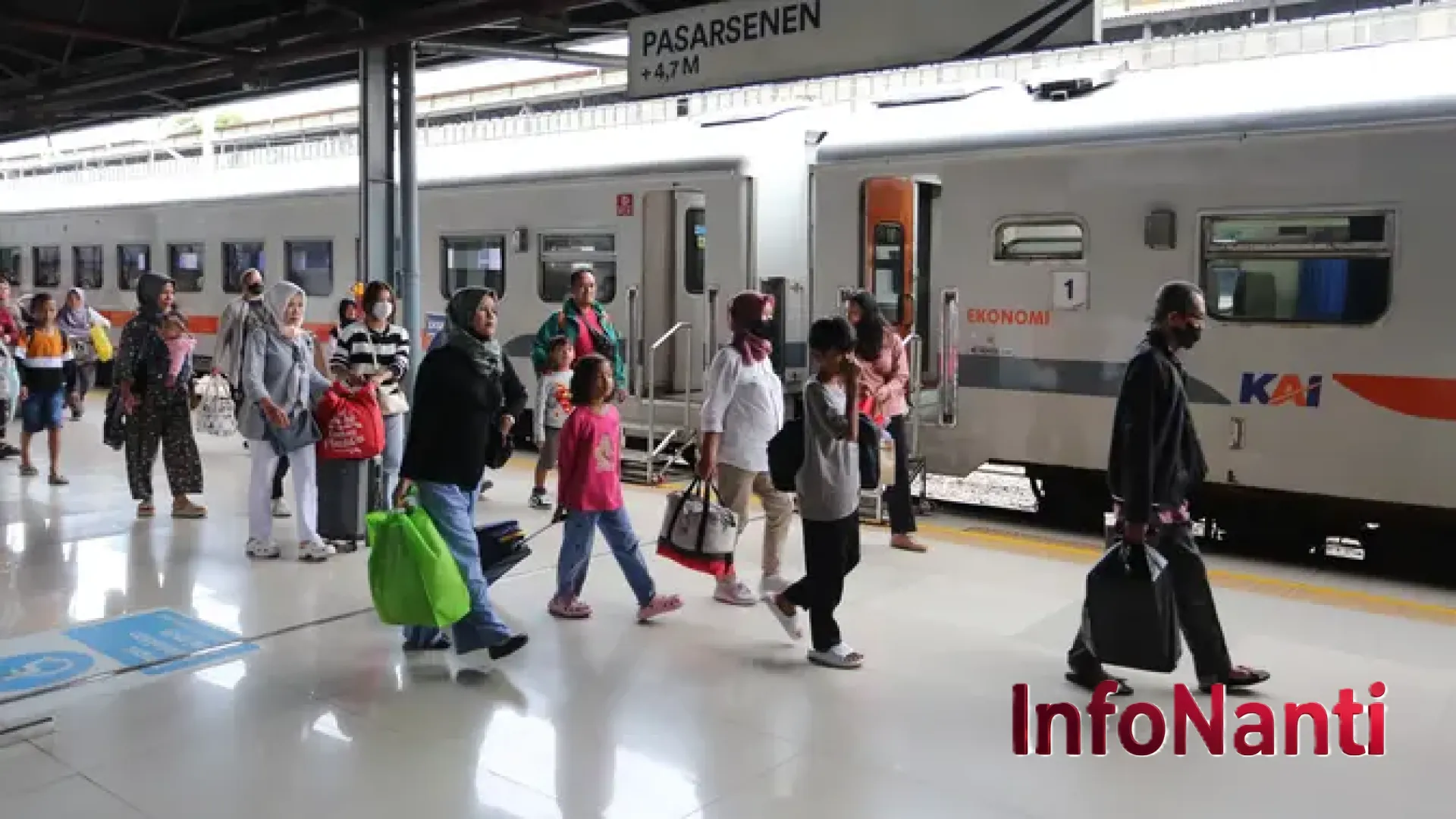 Berburu Tiket Libur Sekolah? KAI Tebar Diskon 30 Persen untuk Jutaan Kursi, Ini Rute Favoritnya!