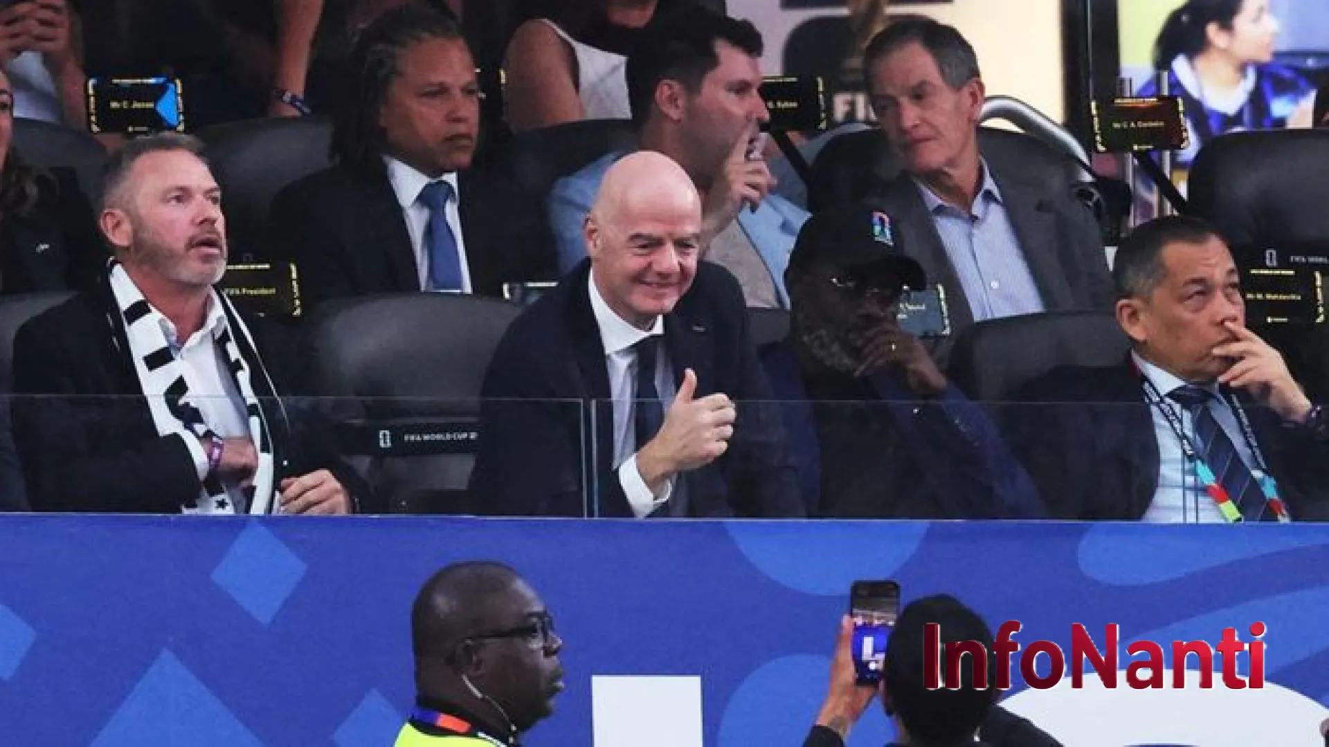 Drama Diplomatik di Balik Rumput Hijau: Menguak Alasan Skuad Iran ‘Terusir’ ke Meksiko dan Janji Manis Presiden FIFA