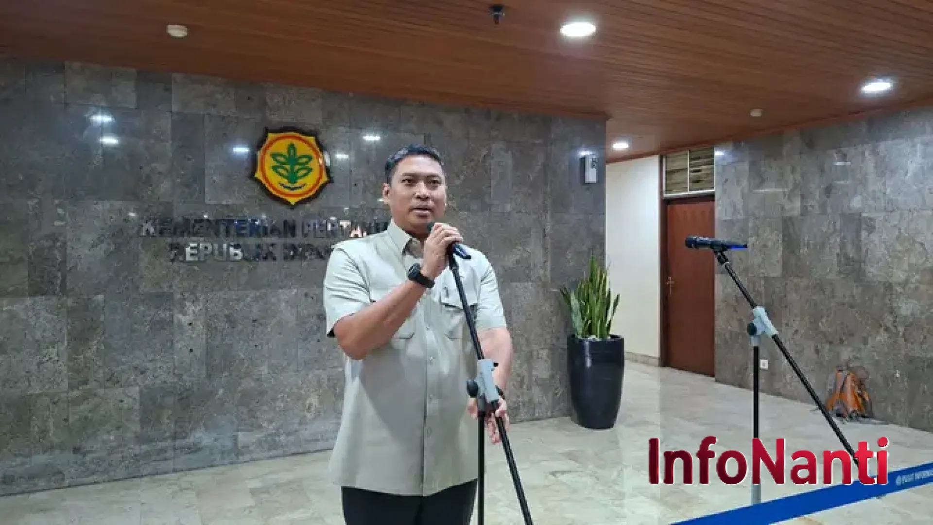 Strategi Besar Menuju Swasembada: Wamentan Targetkan Pangkas Impor Bawang Putih Mulai 2027