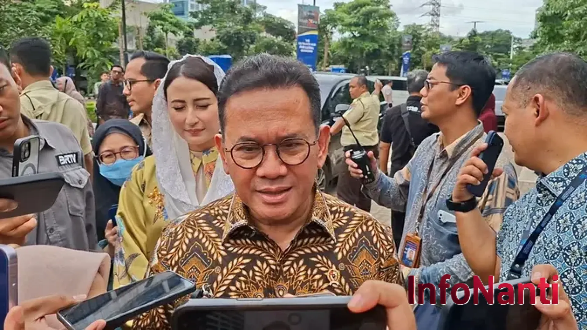 Stabilitas Harga MinyaKita Tetap Rp 15.700: Strategi Mendag Perkuat Pasokan di Pasar Rakyat