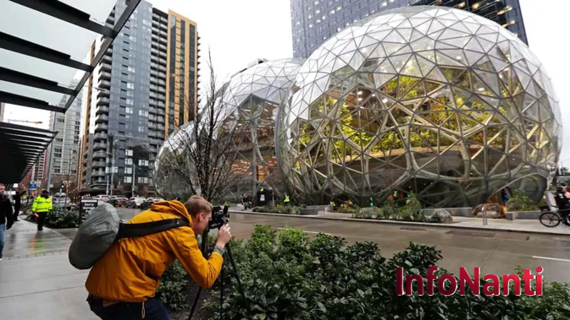 Bara di Balik Megaproyek AI: Kisah Tiga Insinyur Amazon yang Terancam Pecat Usai Kritik Ambisi Perusahaan