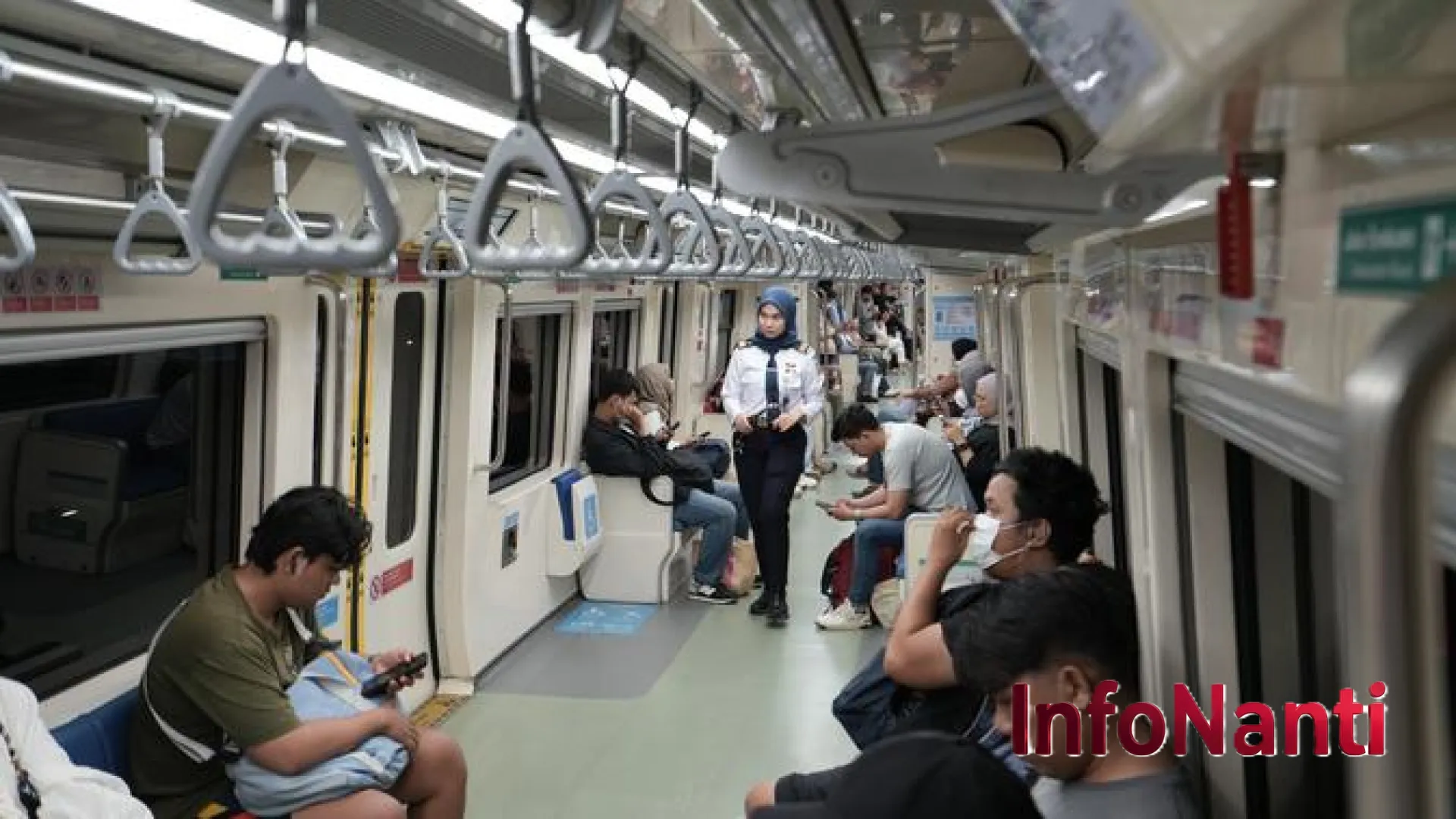 Efek Domino WFH ASN: Volume Penumpang LRT Jabodebek Terkoreksi 10 Persen di Kawasan Bisnis