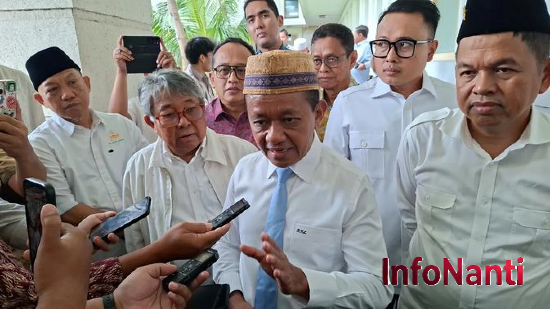 Kabar Gembira: Harga BBM dan LPG Subsidi Tak Naik, Menteri Bahlil Pastikan Stok Aman