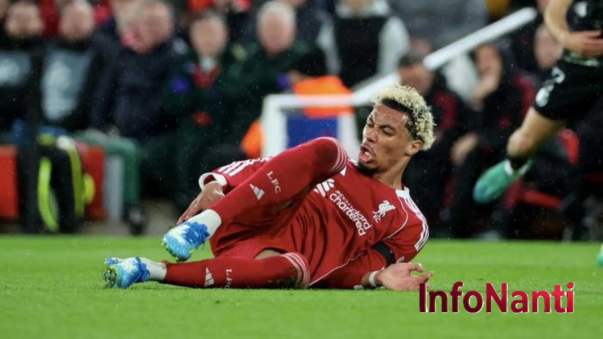 Mimpi Buruk Hugo Ekitike di Anfield: Cedera Parah dan Ancaman Absen Panjang Hingga 2027
