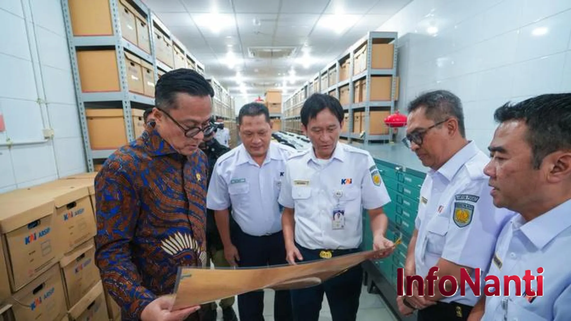 Modernisasi Transportasi: Tiga Jalur Kereta Api Utama Segera Beralih dari Diesel ke Listrik